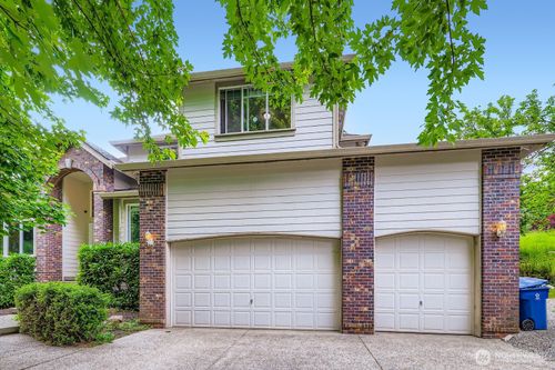 12733 185th Way Se, Renton, WA, 98059-8760 | Card Image