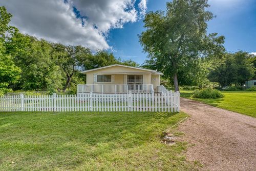 325 E Lakeshore Dove Haven Drive, Sunrise Beach, TX, 78643 | Card Image
