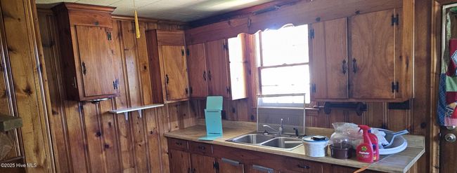 Kitchen | Image 5