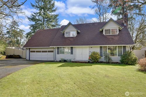 8634 35th Ct Se, Olympia, WA, 98503-4104 | Card Image