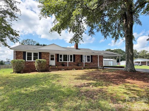 112 Croft Dr, Kings Mountain, NC, 28086-8792 | Card Image