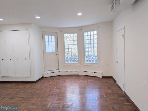 1545 W Passyunk Ave, PHILADELPHIA, PA, 19145-3029 | Card Image