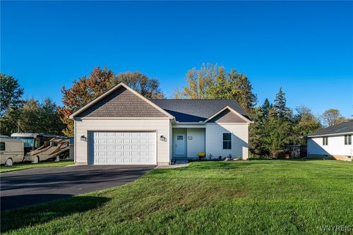6429 Hamm Rd, Lockport, NY, 14094-6537 | Card Image