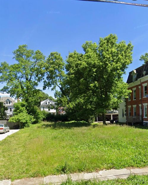 1724 Fairfax Avenue, Cincinnati, OH, 45207 | Card Image