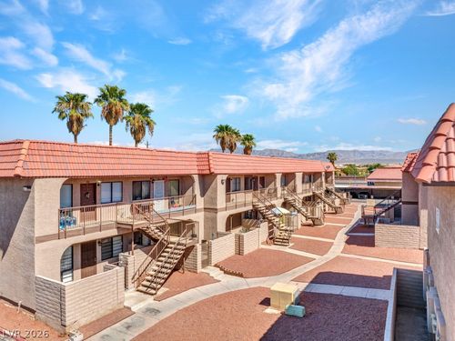 291-4300 N Lamont St, Las Vegas, NV, 89115-2430 | Card Image