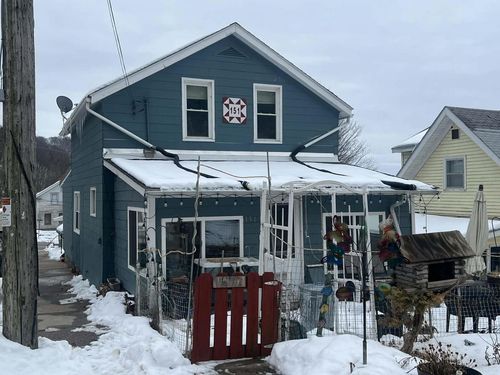 151 De Soto St, De Soto, WI, 54624 | Card Image