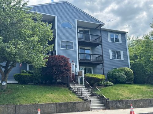 4-283 Privilege St, Woonsocket, RI, 02895-1267 | Card Image