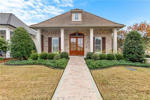 741 S Corniche Du Lac, Covington, LA, 70433-7256 | Card Image
