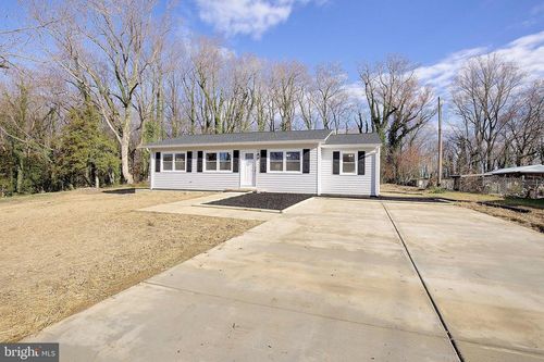 7926 Wicker Ln, LA PLATA, MD, 20646-2926 | Card Image