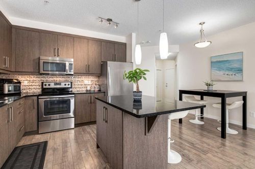 121-402 Marquis Lane Se, Calgary, AB, T3M2G7 | Card Image