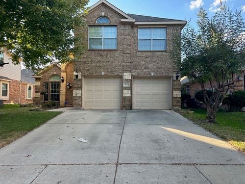 4933 Bacon Dr, Fort Worth, TX, 76244-6147 | Card Image