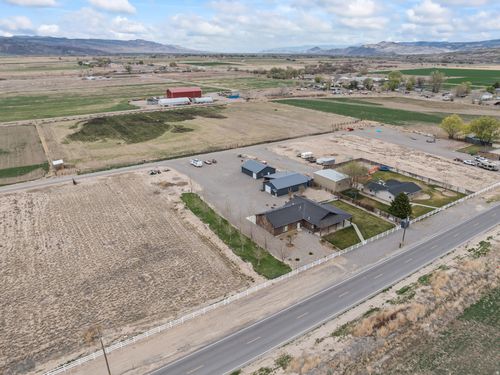 1165 E Austin Dr, Elsinore, UT, 84724-5068 | Card Image