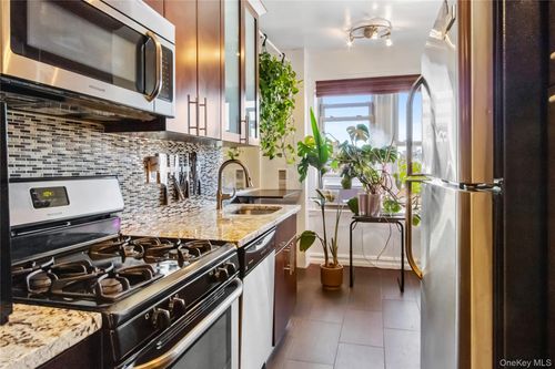 apt-5g-4805 42nd St, Sunnyside, NY, 11104-3148 | Card Image