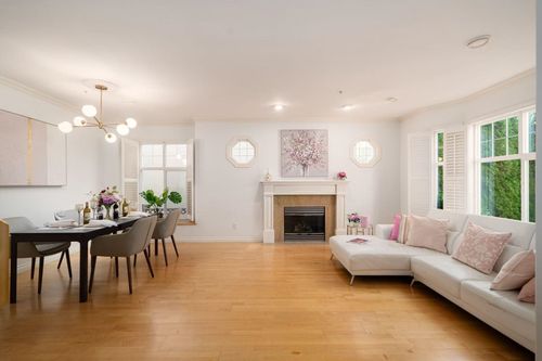 2818 W 19th Ave, Vancouver, BC, V6L1E5 | Card Image