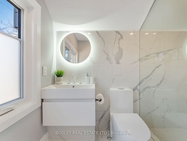 13 Patricia Dr, House other with 3 bedrooms, 4 bathrooms and 2 parking in Toronto ON | Image 23