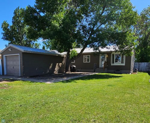 327 6th Ave, Mapleton, ND, 58059-4120 | Card Image