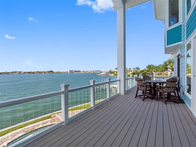 11000 8 Th St E, House other with 4 bedrooms, 5 bathrooms and null parking in Treasure Island FL | Image 28