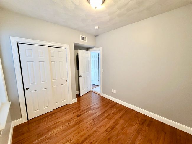 APT-1 - 64 Sutton St, Condo with 3 bedrooms, 1 bathrooms and 1 parking in Providence RI | Image 5