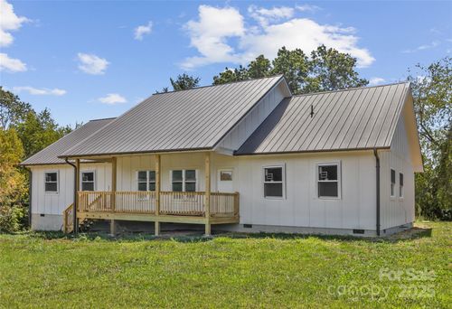 9-60 Gin Ln, Mars Hill, NC, 28754 | Card Image