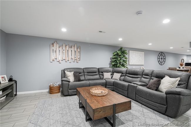 4652 Brush College Rd, Home with 4 bedrooms, 3 bathrooms and null parking in Floyds Knobs IN | Image 27