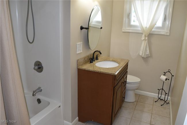 200 W 40 Th St, House other with 3 bedrooms, 2 bathrooms and null parking in Shadyside OH | Image 11