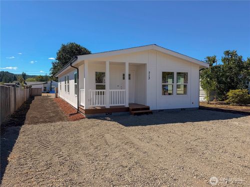 713 B St, Vader, WA, 98593-9788 | Card Image