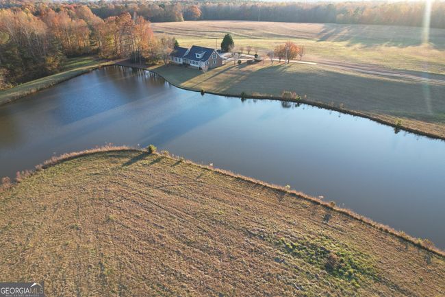 17650 Highway 18, House other with 2 bedrooms, 3 bathrooms and null parking in ZEBULON GA | Image 44