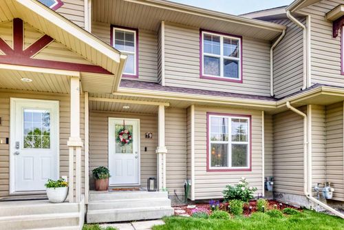 79 Lawford Ave, Red Deer, AB, T4R3N6 | Card Image