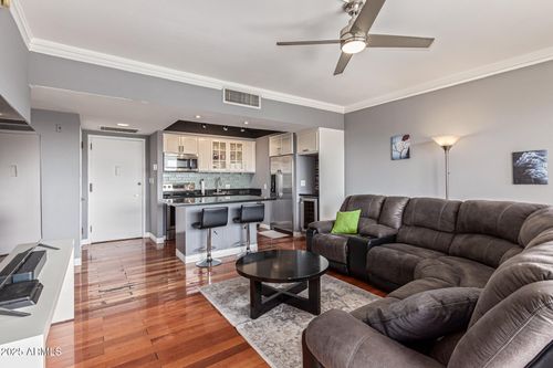 unit-7b-4750 N Central Ave, Phoenix, AZ, 85012-1743 | Card Image