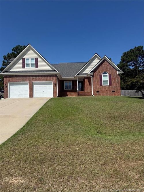 146 Woodshire Dr, Lillington, NC, 27546-6253 | Card Image