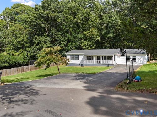 2419 Ocala Dr, Powhatan, VA, 23139-6140 | Card Image