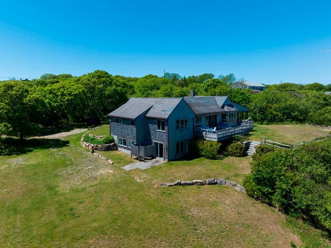 370 Lighthouse Rd, House other with 4 bedrooms, 3 bathrooms and null parking in Aquinnah MA | Image 5