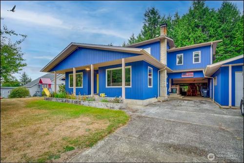 54 Pacific Ln, Pacific Beach, WA, 98571-4900 | Card Image