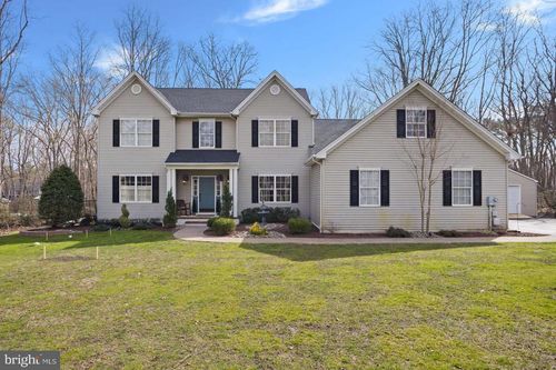 12 Oak Leaf Dr, New Egypt, NJ, 08533-2715 | Card Image