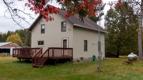 W12103 Highland Road, ACKLEY, WI, 54409 | Card Image