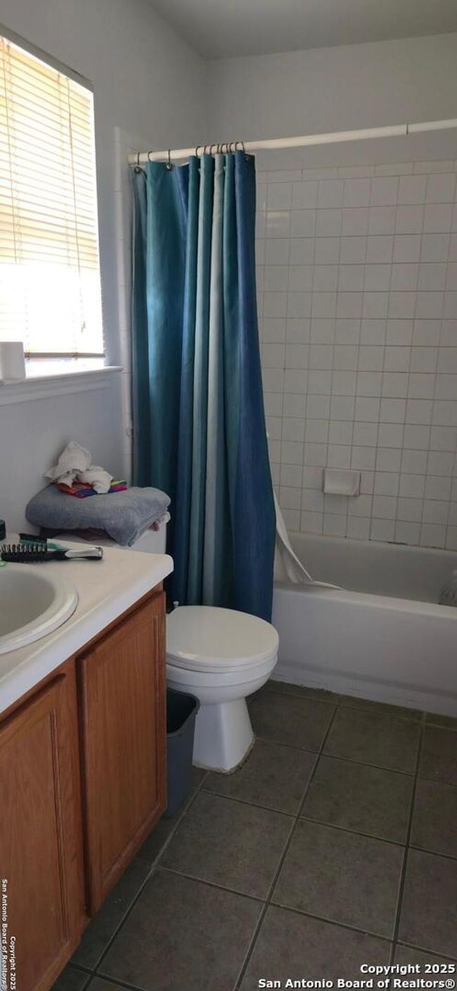 335 Silver Bit, House other with 3 bedrooms, 2 bathrooms and null parking in San Antonio TX | Image 7