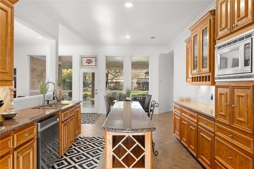 705 Kingsmill Ct, College Station, TX, 77845-4520 | Card Image