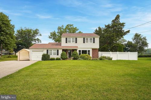 2027 Birchwood Dr, EAST NORRITON, PA, 19401-2039 | Card Image