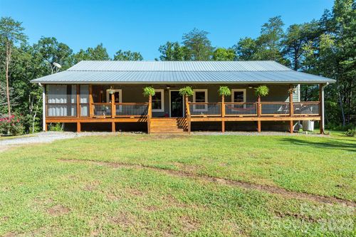 335 James View Rd, Marion, NC, 28752-8210 | Card Image