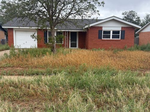 306 Osage Ave, Post, TX, 79356-2423 | Card Image
