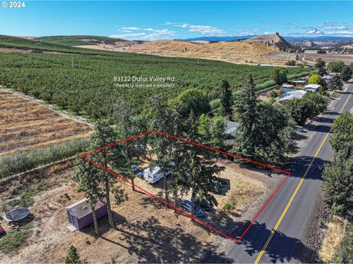 83122 Dufur Valley Rd, Dufur, OR, 97021 | Card Image