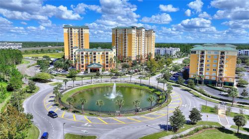 2204-8100 Resort Village Dr, Orlando, FL, 32821 | Card Image
