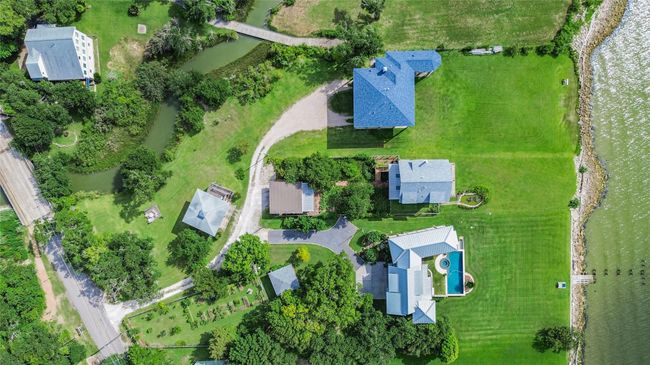 3014 Todville Rd, House other with 3 bedrooms, 3 bathrooms and 2 parking in Seabrook TX | Image 44