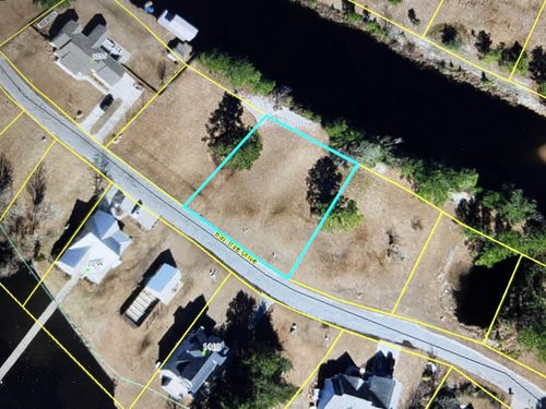 427 Bay Tree Dr, Harrells, NC, 28444-8857 | Card Image