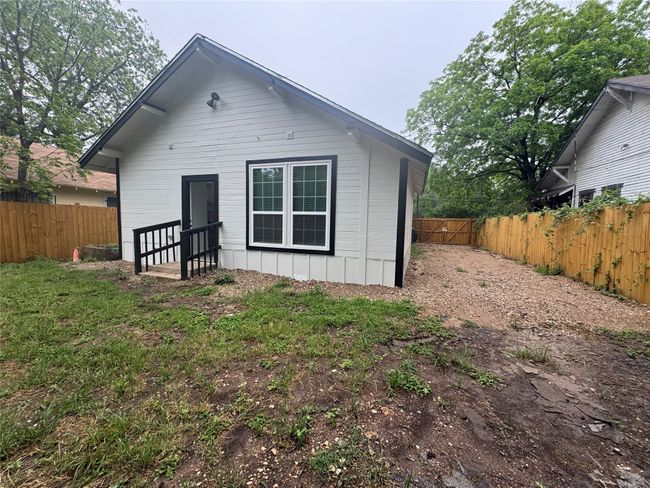 1111 Brook Ave, House other with 3 bedrooms, 2 bathrooms and null parking in Waco TX | Image 25