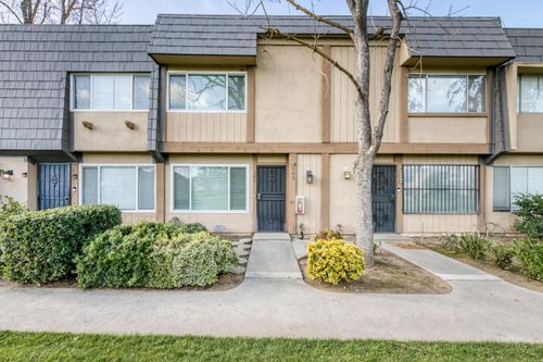 102-5118 E Ashlan Ave, Fresno, CA, 93727-7328 | Card Image