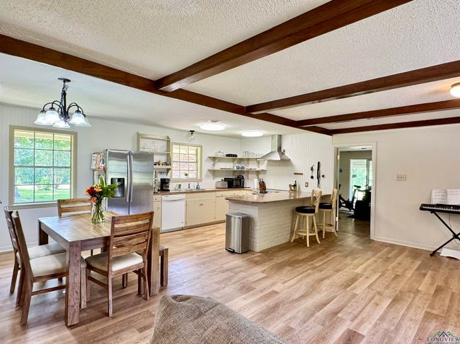 377 Cargill Rd E, House other with 3 bedrooms, 2 bathrooms and null parking in Marshall TX | Image 15