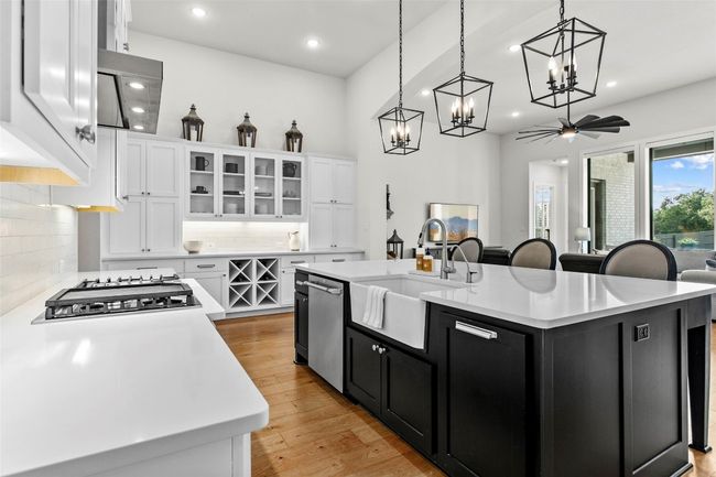 High end appliances | Image 9