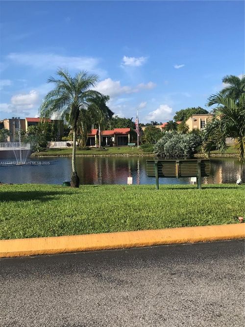 apt-201-5112 Nw 79th Ave, Doral, FL, 33166-4727 | Card Image