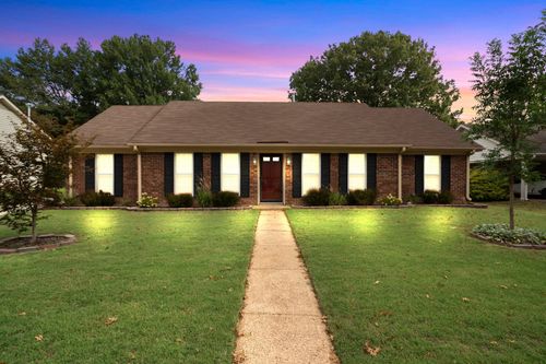 6352 Barwick Dr, Bartlett, TN, 38134-3711 | Card Image